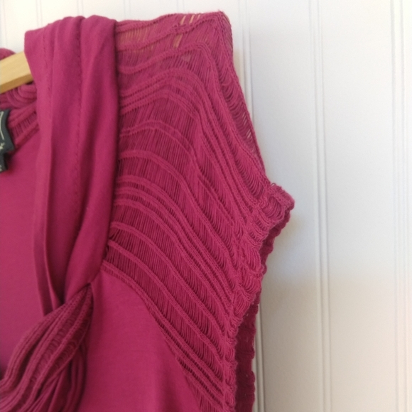 1.9 Cowl neck Plum Knit top. EUC. Size Medium. - Picture 5 of 7